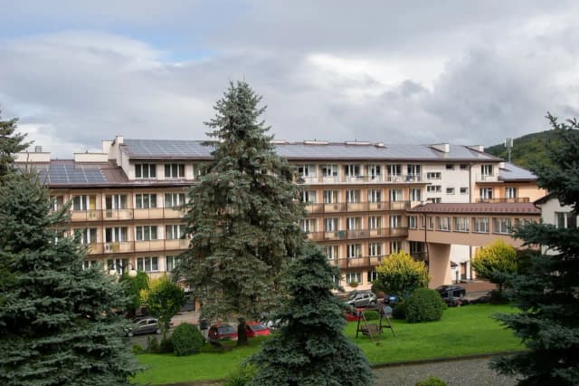 Zabiegi w sanatorium górnik iwonicz-zdrój – poznaj ofertę terapii zdrowotnych