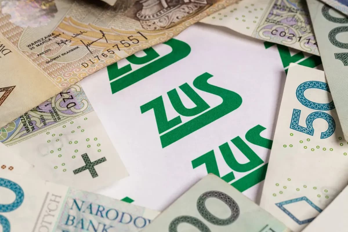 Czy emerytura jest płacona z góry? Sprawdź, jak to działa w Polsce