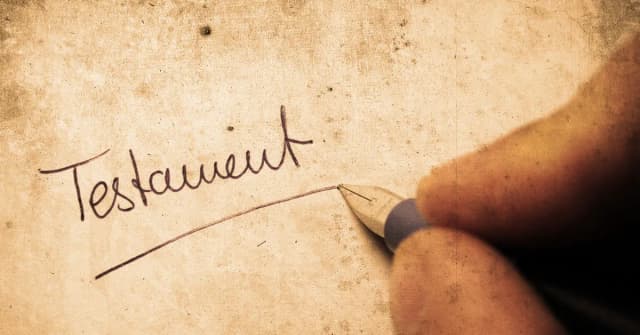 Czy można podważyć testament spisany u notariusza? Poznaj trudności i zasady